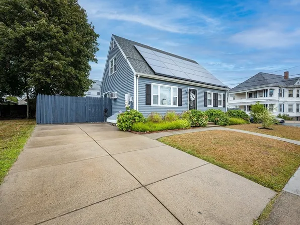 3 Canterberry St, New Bedford, MA 02746