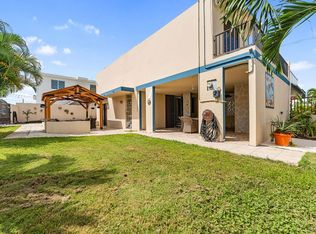 C 16 Urb Vista Azul #D26, Rincon, PR 00677