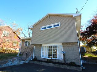 155 Grandview Ave, Hamden, CT 06514