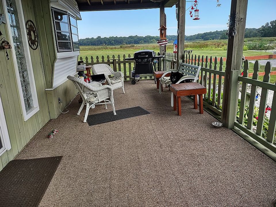 10 x 24 enclosed deck