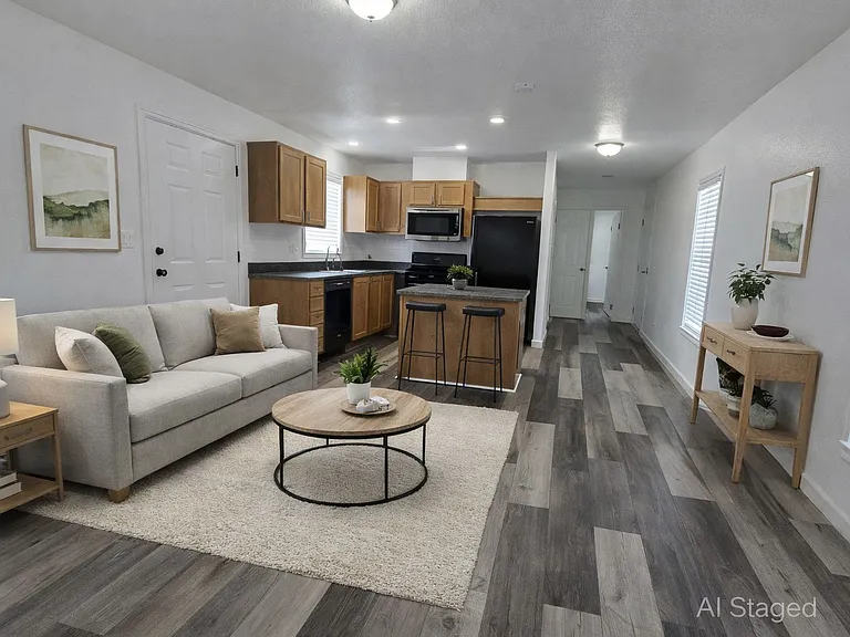 2038 Palm St #151 — Photo 5