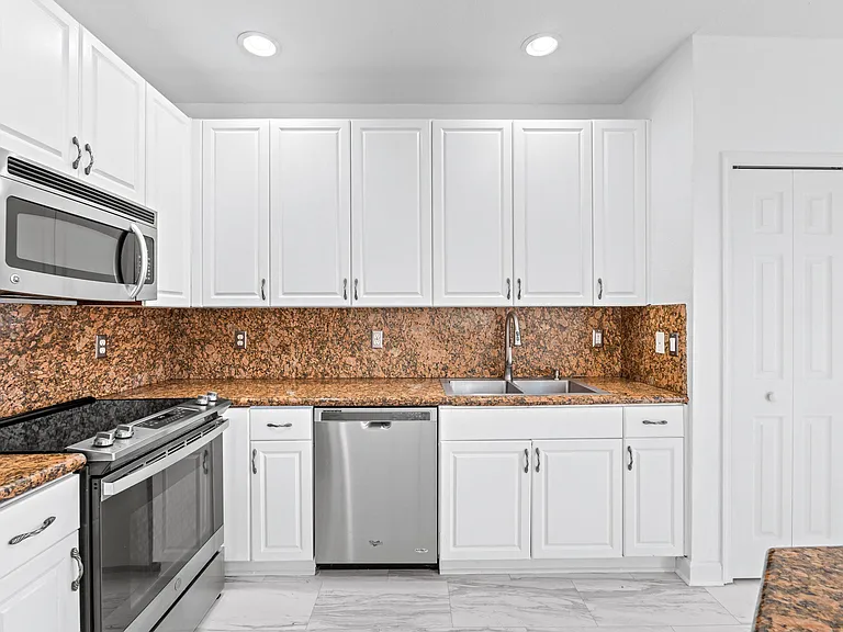 1200 Coastal Bay Blvd — Photo 3