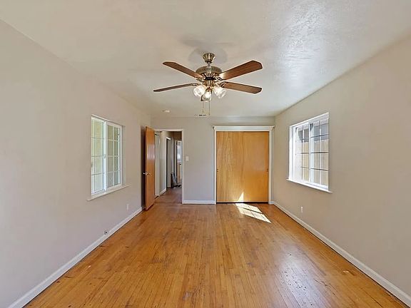 3rd image of 328 W Turner Rd #4
