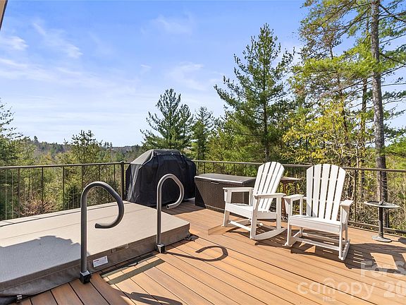 4th image of 1103 River Ridge Way