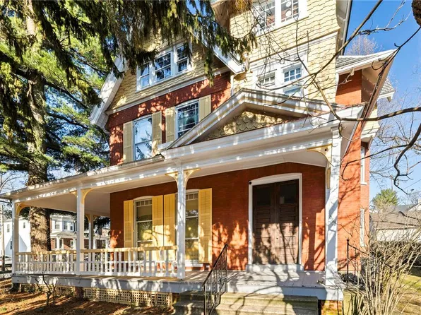 841 Seneca St, Fountain Hill, PA 18015