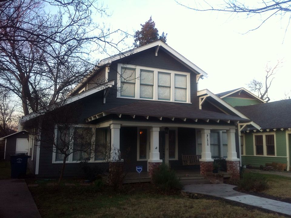 711 Parkmont