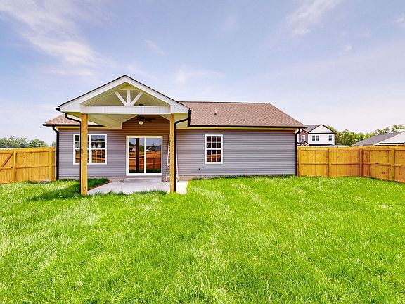 3rd image of 416 Pomeroy Dr Lot 198