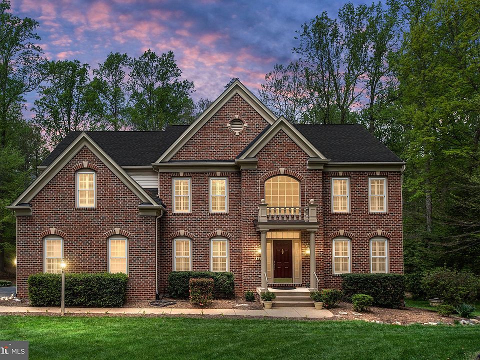 1st image of 6223 Treywood Ln