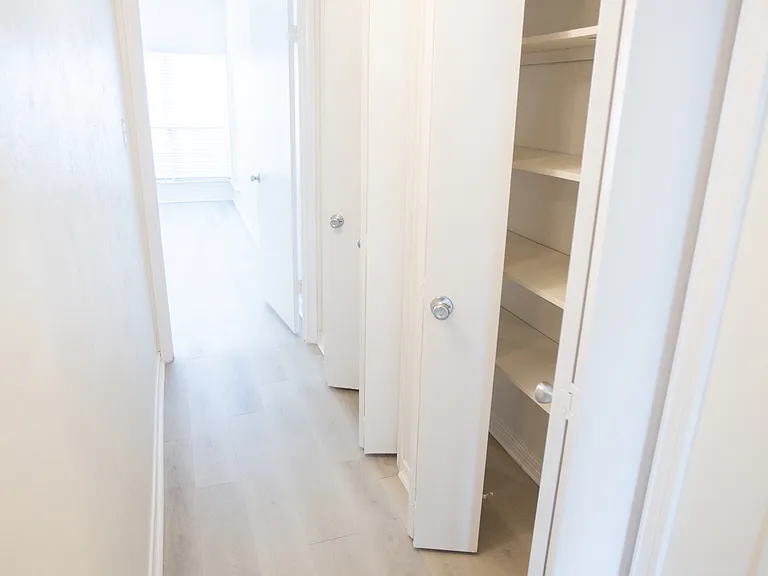 4403 Bellaire Dr S #222 — Photo 21