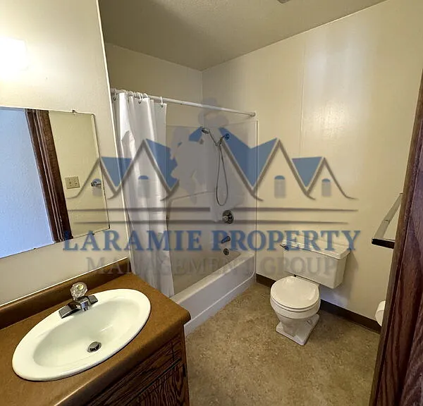 1711 Fetterman Dr #2 — Photo 8