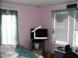 116 Lake St #3R, Boston, MA 02135