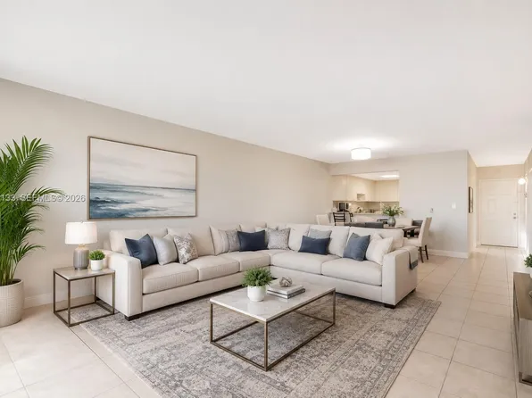6940 Miami Gardens Dr #1-531, Hialeah, FL 33015