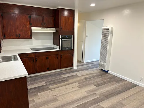 203 Robert St Photo 1