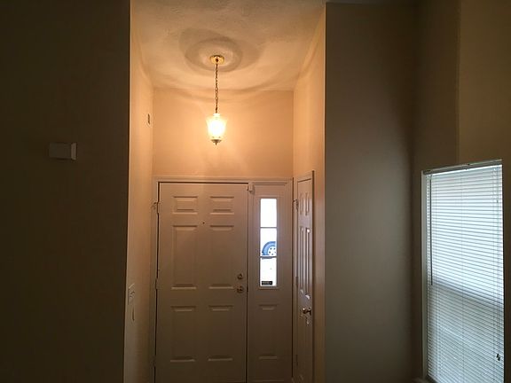 4th image of 420 Speedway Woods Dr