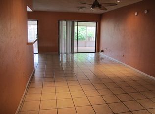 7330 Pepper Pike Dr, Hialeah, FL 33015