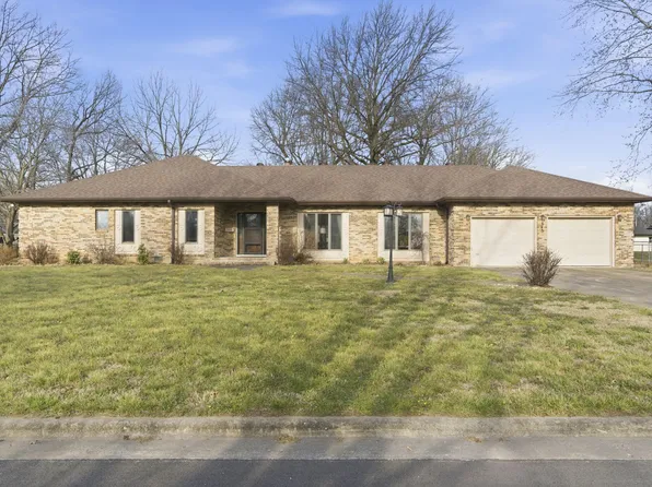 645 N Park Place, Bolivar, MO 65613