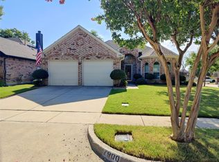 7900 Kern Ln, Fort Worth, TX 76137