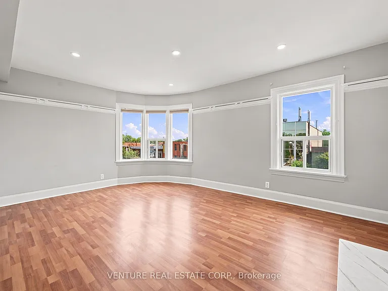 1228 Saint Clair Ave W #3 — Photo 9