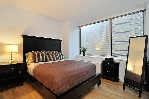 Sold by Corcoran | media 3