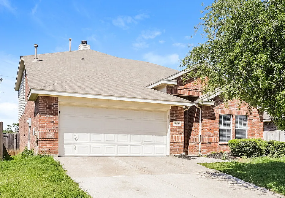 813 Loftin St