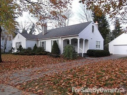 2nd image of 723 Collingwood Dr