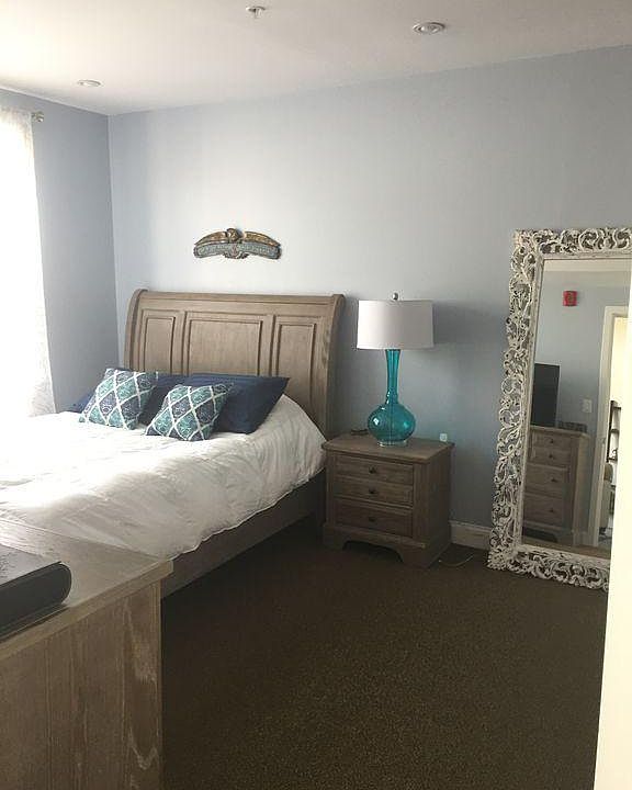 1 Brook Rd Quincy MA Zillow