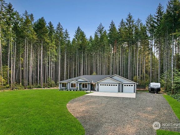 2nd image of 5461 SE Ravenridge Court