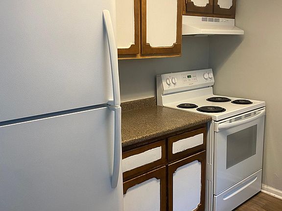 5th image of 7 S Galeston Ave