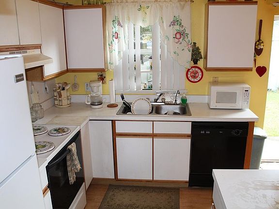 4th image of 808 Albi Ct