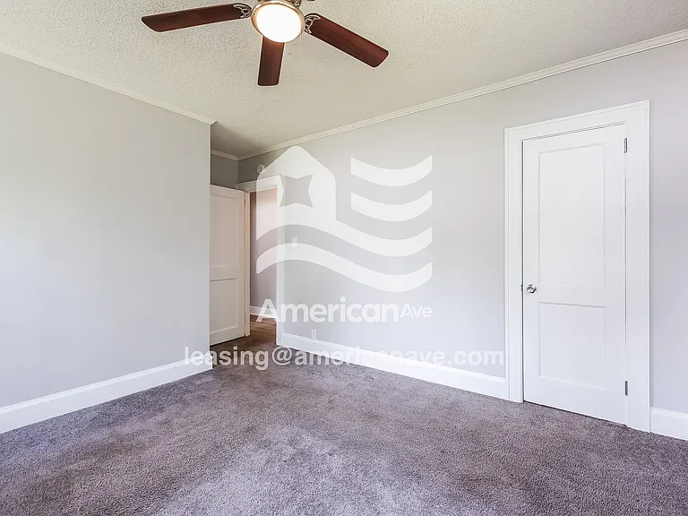 1176812_007_main_bedroom_8.jpg