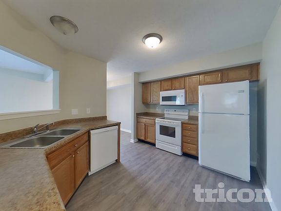 5th image of 10992 Cedar Pine Dr