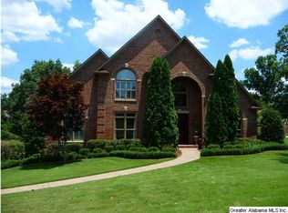7020 Lake Run Dr, Vestavia Hills, AL 35242