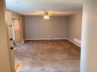 19010 S Ash St #19010, Belton, MO 64012