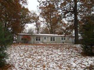 11511 Briarhill Dr, Demotte, IN 46310