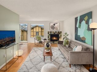 4511 Greenwood Ave N APT 3, Seattle, WA