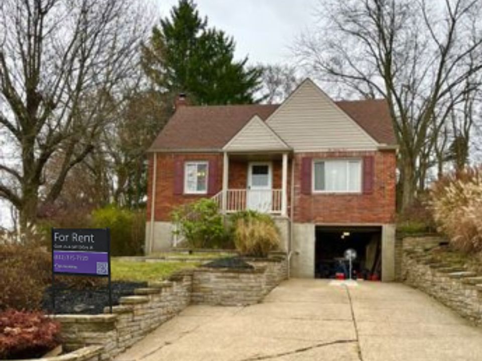 1st image of 523 Rolling Green Dr