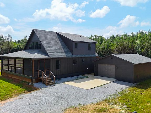 2nd image of 1318 Snowdown Rd