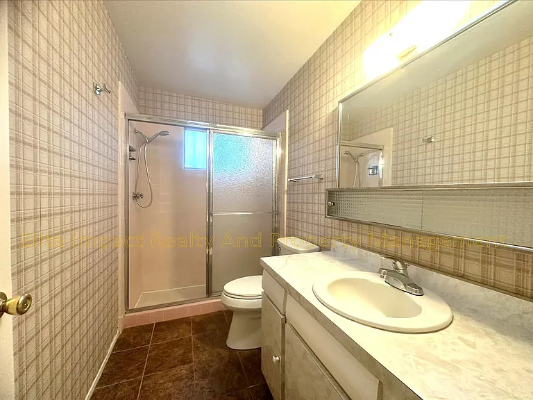 3811 N Reno Ave — Photo 22