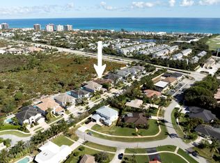 1609 E Hemingway Dr, Juno Beach, FL 33408