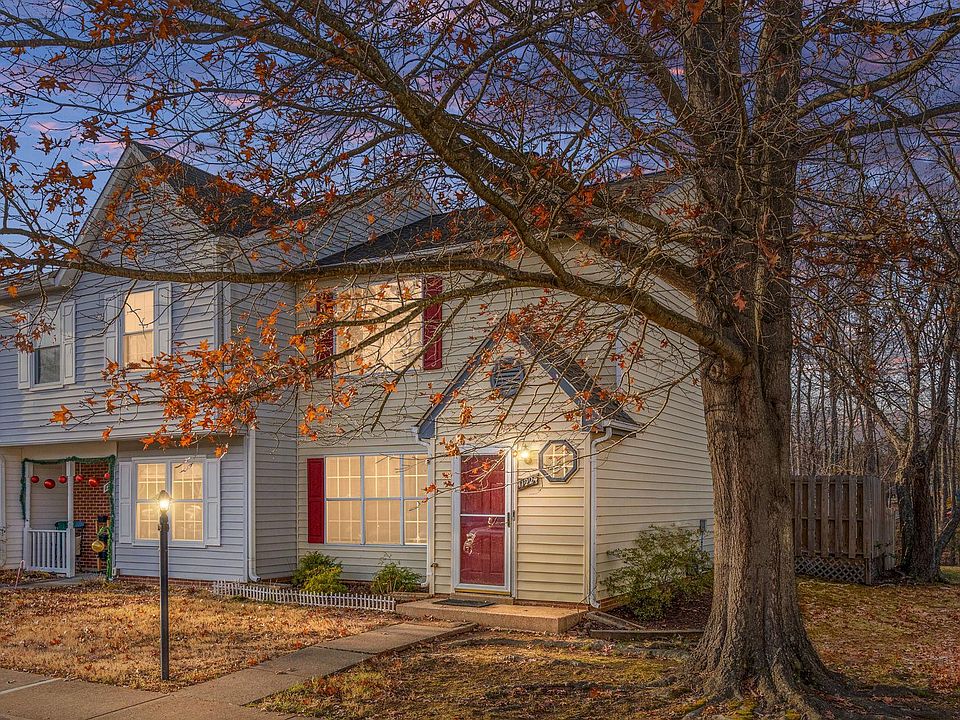 1st image of 11224 Wedgemere Ct