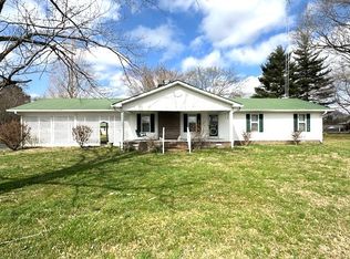 401 Hillcrest Rd, Manchester, TN 37355