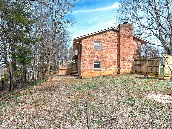 4th image of 2806 Sumpter Dr #0