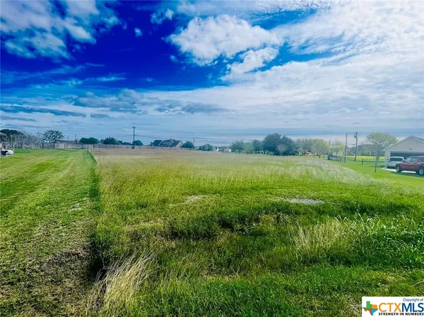 115 Winnipeg St, Victoria, TX 77905