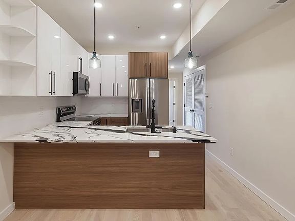 3rd image of 1530 N 25th St #3
