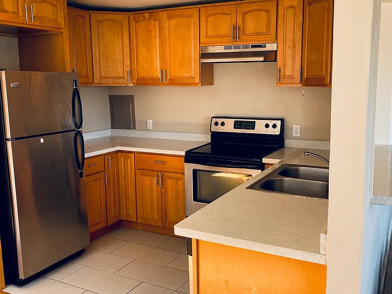 1226 Taylor Ave N #1 — Photo 18
