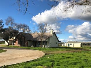 20076 Avenue 241, Lindsay, CA 93247