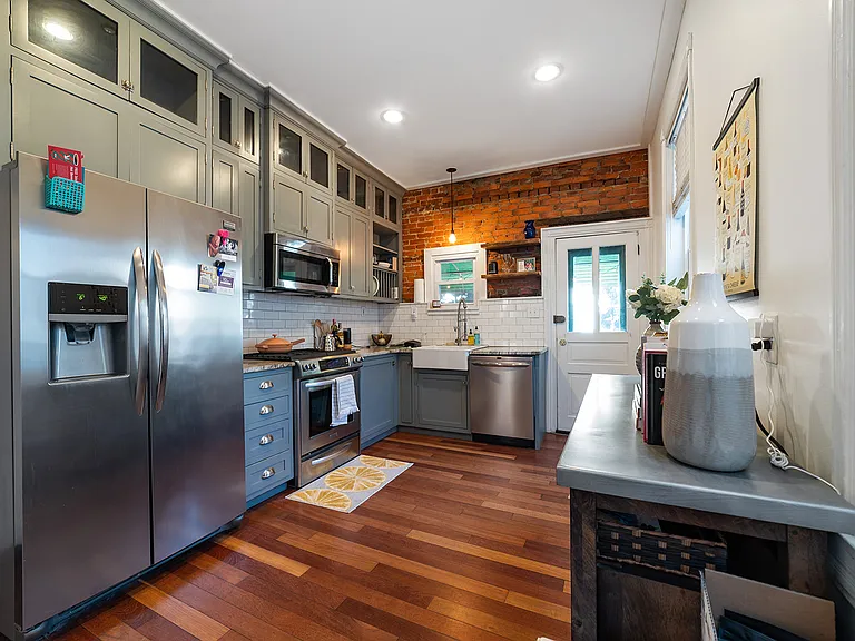 1517 E Susquehanna Ave — Photo 8