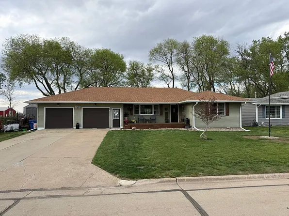 700 Everett St, Lyons, NE 68038