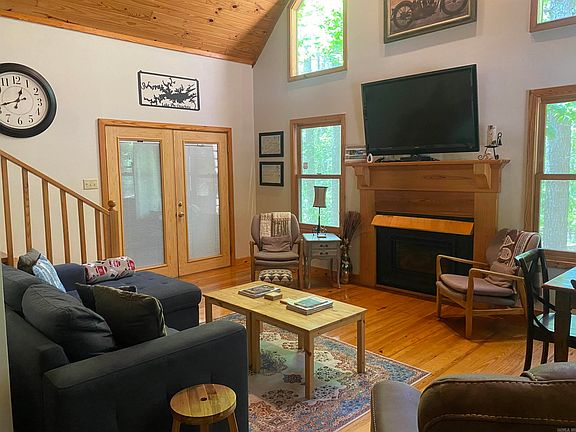 5th image of 72 Woodland Springs Dr