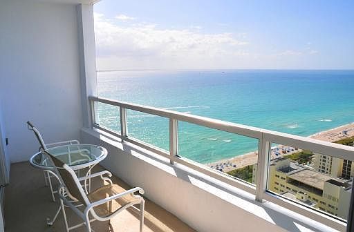 5th image of 4401 Collins Ave #2506